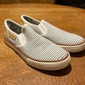 Tommy Bahamas Slip On Women’s Shoes Size 6.5​